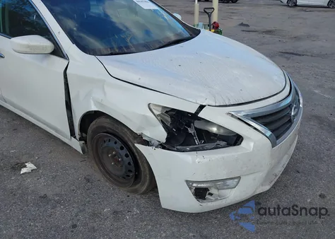 2014 Nissan Altima 2.5 S из США, поврежденный, VIN 1N4AL3AP0EC105223